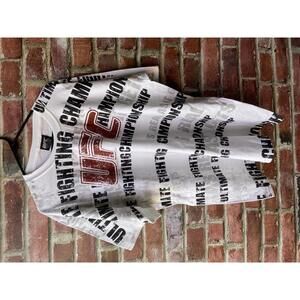 Y2K UFC repeating logo all over print t-shirt XL NWT